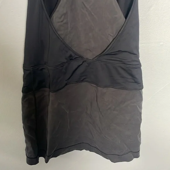 Lululemon Size 4 Black Blissed Out Sleeveless Tennis Sporty Dress prep athlete - Picture 7 of 7